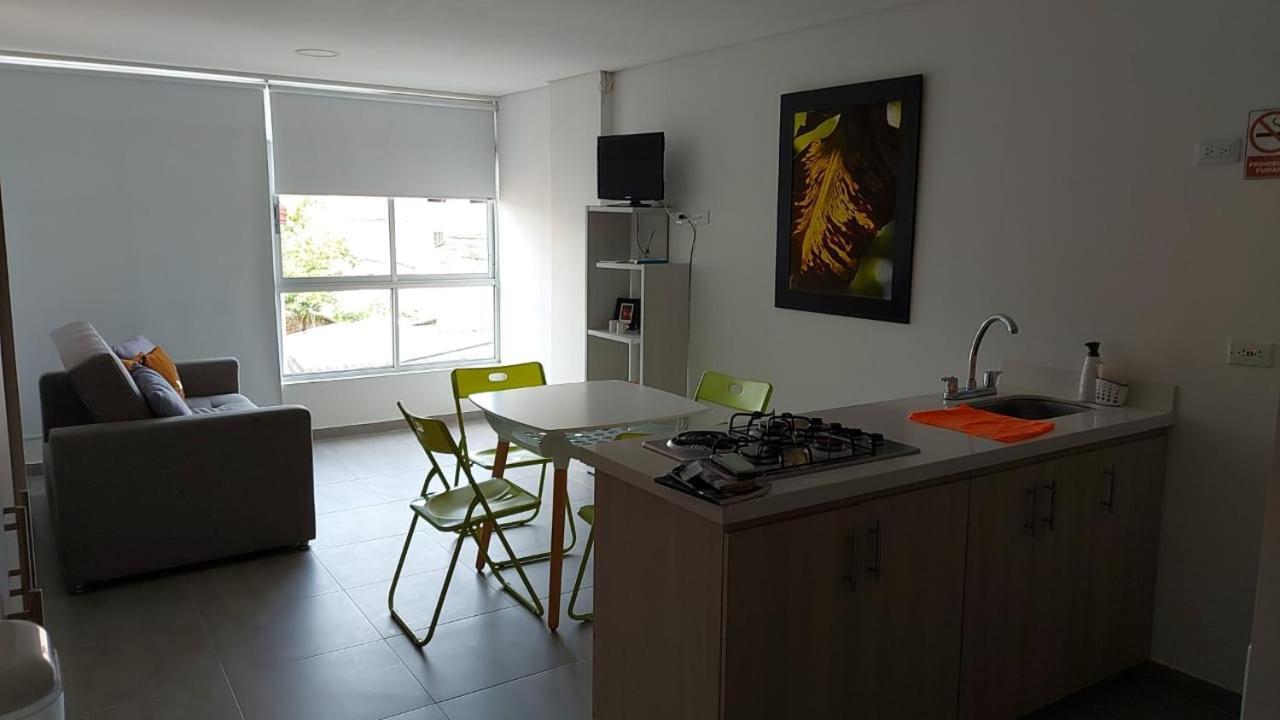 Guatapé Aptos Vista Al Embalse, Frente Al Lago, Restaurantes, Bares מראה חיצוני תמונה